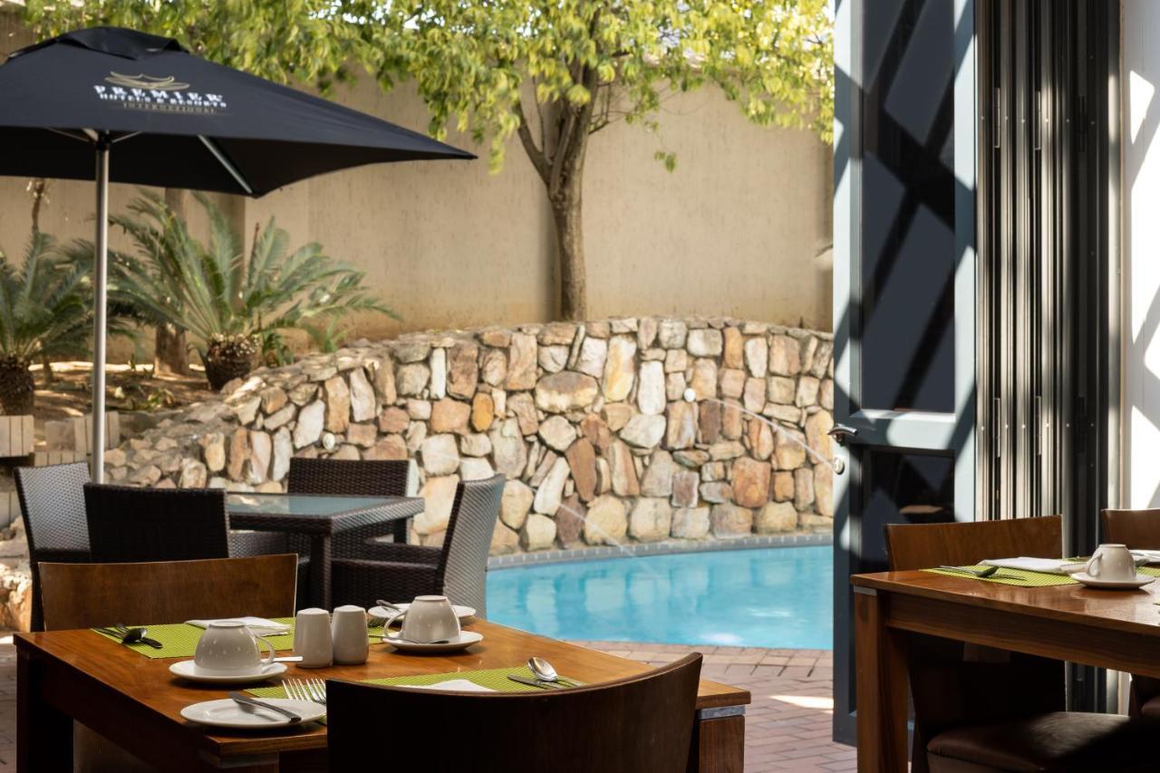 Premier Hotel Midrand Exterior foto