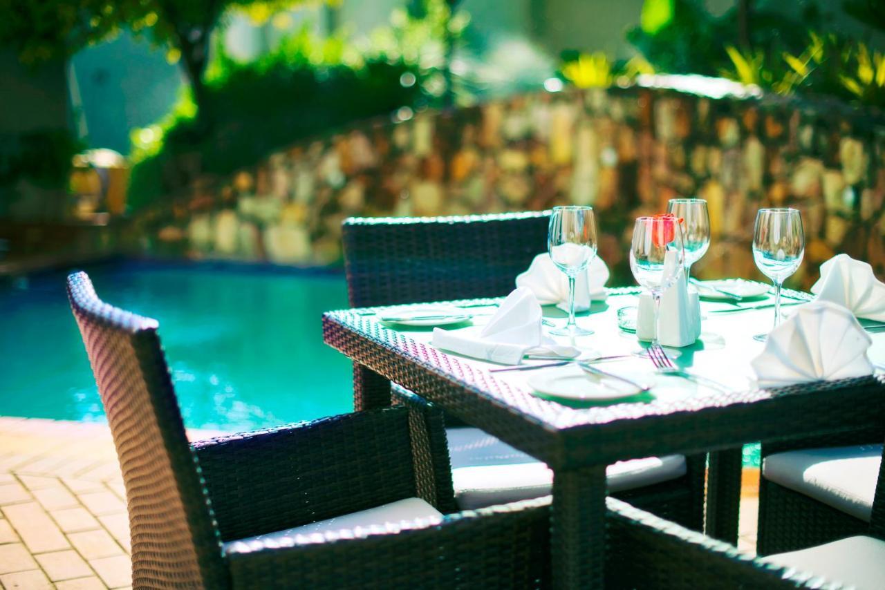 Premier Hotel Midrand Exterior foto
